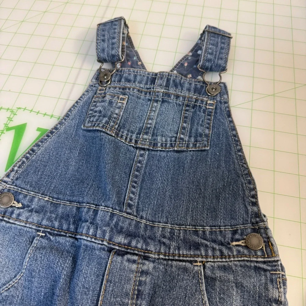 Y2K Denim Light Wash Girls 3T Overalls Genuine Kids Oshkosh cotton outdoor